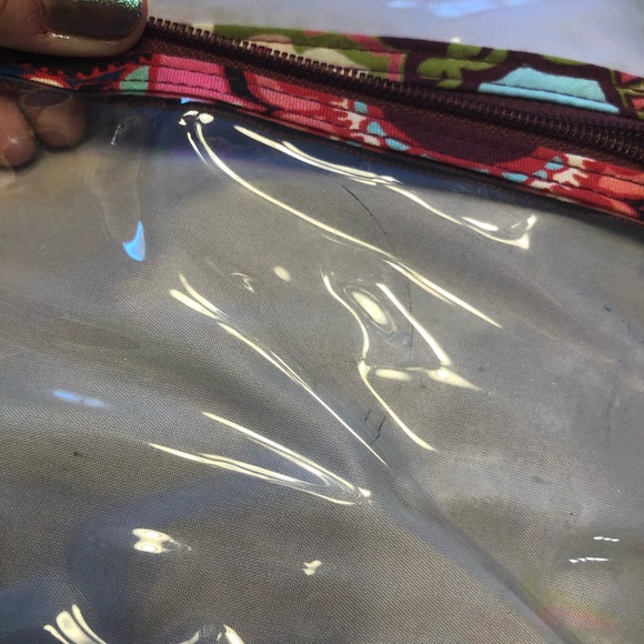 Vera Bradley Hanging Organizer Resort Medallion - Picture 4 of 7